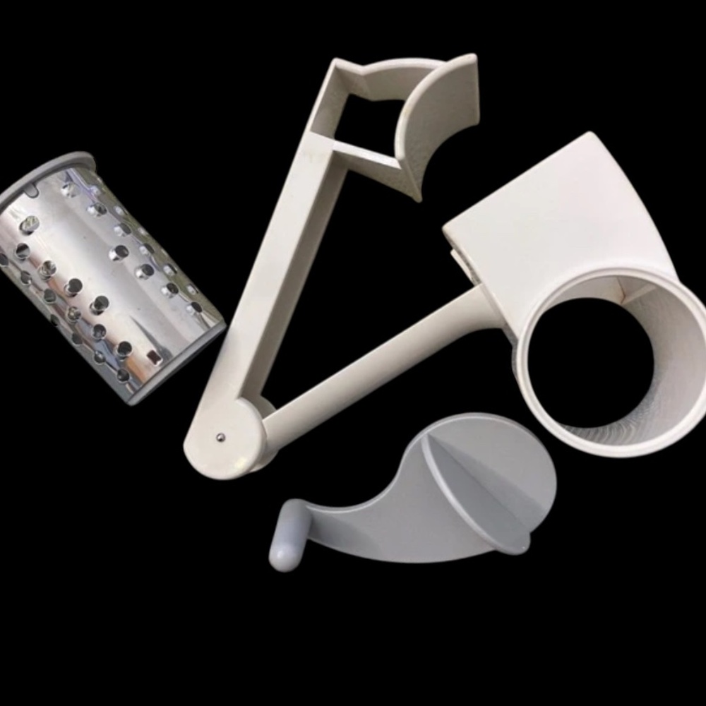 Pampered Chef Cheese Chocolate Grater Barrel Right/Left Hand #1275